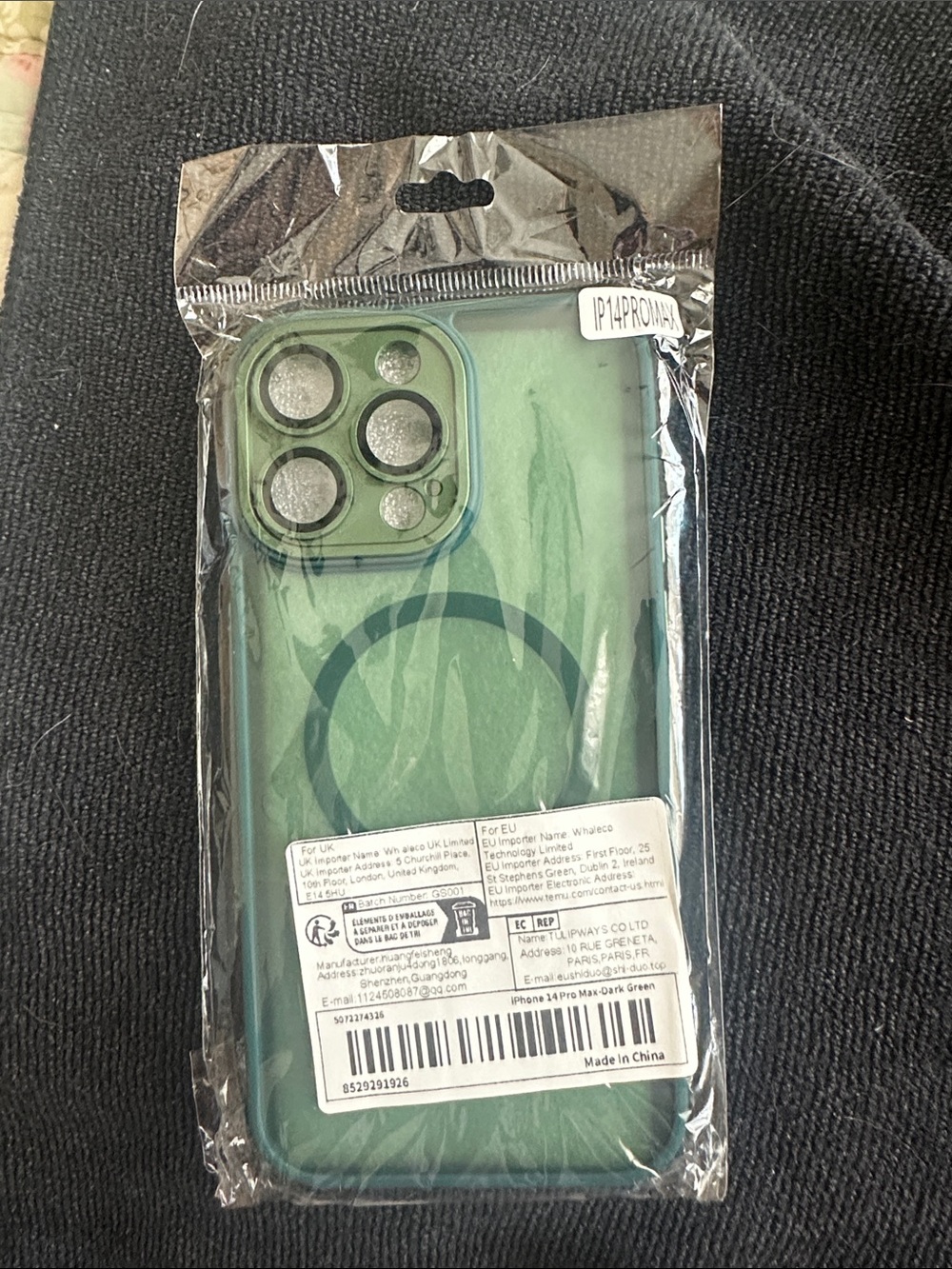 Green iPhone 14 Pro Max Protective Case - Magnetic Compatibility